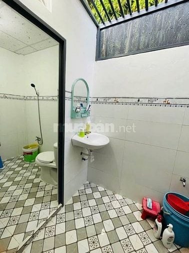 Bán gấp căn nhà nằm ngay TX Trảng Bàng, Tây Ninh 125m2 SHR. Giá 900tr 