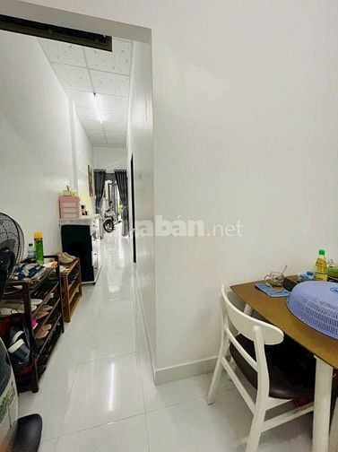Bán gấp căn nhà nằm ngay TX Trảng Bàng, Tây Ninh 125m2 SHR. Giá 900tr 