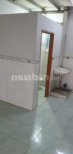 CHO THUÊ NGUYÊN CĂN MẶT TIỀN 115E LÊ LƯ, P. PHÚ THỌ HOÀ, TÂN PHÚ
