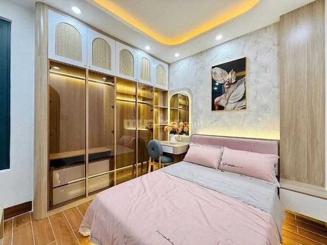 ANH NAM BÁN NHÀ GẤP!Đ.Trương Quốc Dung P10 Phú Nhuận,DT:41,6m2/2,45 Tỷ