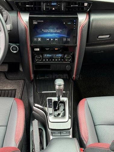 🆕 Toyota Fortuner Legender 2.4AT (Diesel) Sản xuất 11.2024 Model 2025