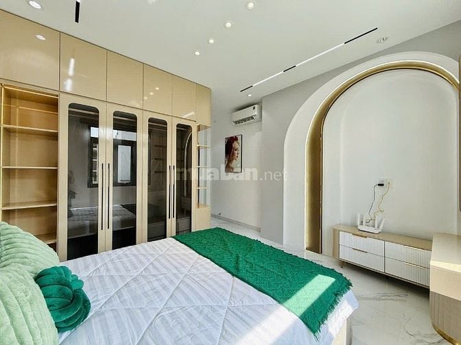 CHÍNH CHỦ BÁN NHÀ ĐẸP MỚI XÂY ĐÚC 3LẦU FULL NỘI THẤT CAO CẤP 