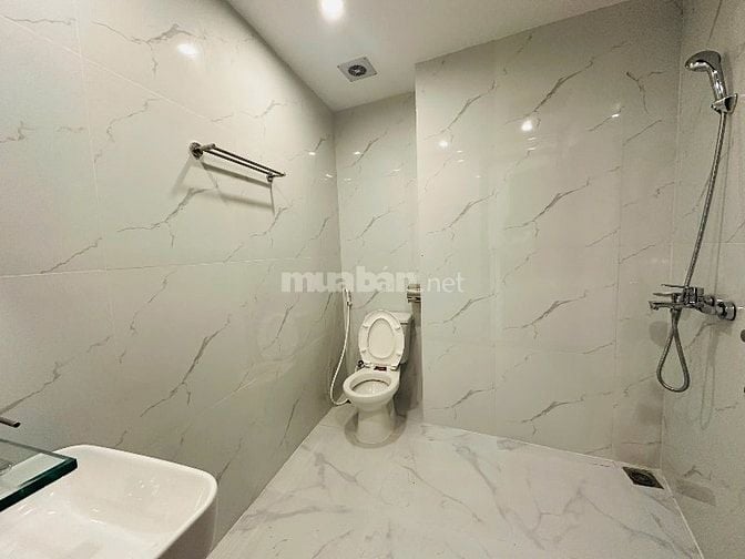 Chính Chủ Cần Bán Nhà Nguyễn Trãi Siêu Hot