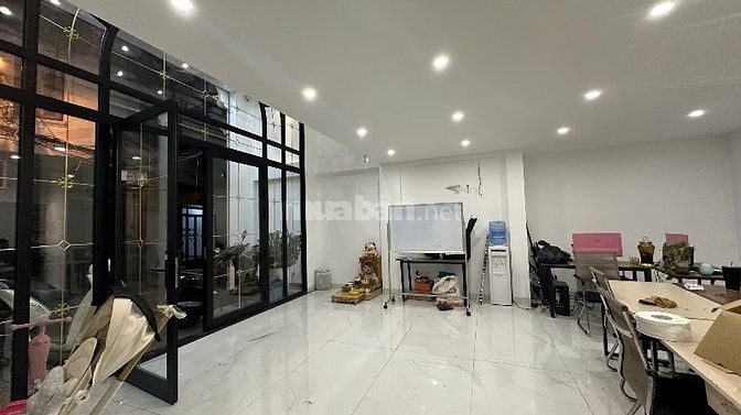 Chính Chủ Cần Bán Nhà Nguyễn Trãi Siêu Hot