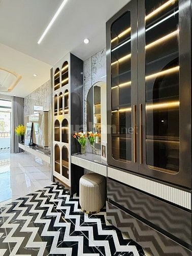 CHÍNH CHỦ BÁN NHÀ ĐẸP MỚI XÂY ĐÚC 3LẦU FULL NỘI THẤT CAO CẤP 