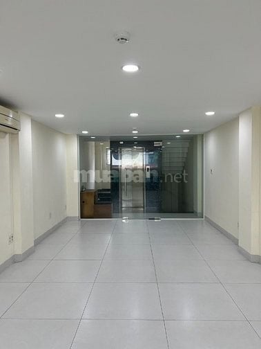 Cho thuê 3 Tầng: Tầng trệt, tầng lửng, Lầu 1, Toà nhà Huỳnh Văn Bánh