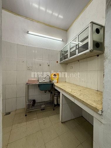 MBKD tầng 1 ngõ 29 Hàng Khay thông 13 Bà Triệu vài bước ra Hồ Gươm