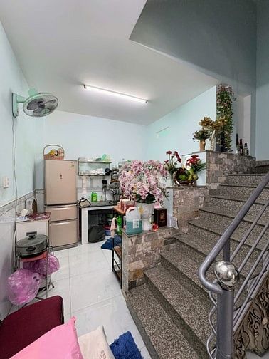 Bình Tân- 50m2- 3 Tầng- 3.47 Tỷ- SHR- Hoàn công