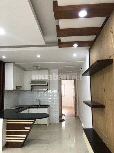 Bán căn hộ lầu 2 c/cư Lý Văn Phức, P.Tân Định, Quận 1 giá 2.15 tỷ 
