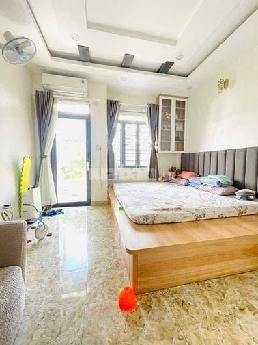 1 SẸC NGAY TÂN SƠN NHÌ, ĐỘC LẬP, 4X20, HẺM XE TẢI, TẶNG FULL NỘI THẤT