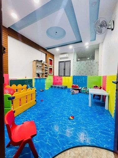 1 SẸC NGAY TÂN SƠN NHÌ, ĐỘC LẬP, 4X20, HẺM XE TẢI, TẶNG FULL NỘI THẤT