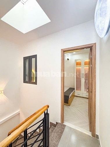 CẦN BÁN GÂP CĂN NHÀ TẠI XUÂN LA - TÂY HỒ