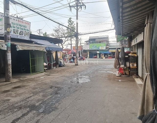 Bán Lỗ Nhà Từ 1,2 Tỉ Còn 840 Triệu Ngay UBND Xã Tân Phú Trung 120m2