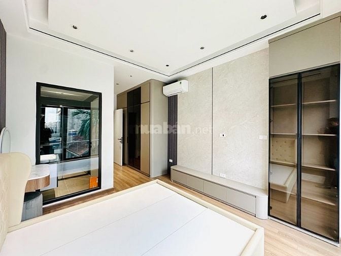 BÁN GẤP NHÀ 6  TẦNG THANG MÁY– PHỐ NGỌC TRÌ - TIỆN ÍCH BẠT NGÀN - GIÁ 
