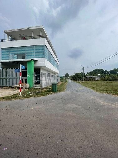 NHANH TAY CHỐT NGAY LÔ ĐẤT GIÁ NGỘP GẦN KÊNH ĐÔNG XÃ PHƯỚC HIỆP CỦ CHI