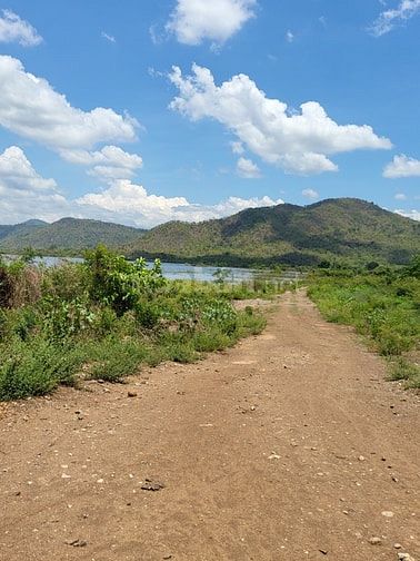Tôi cần bán - đất view hồ Sông Lũy, Bình Thuận