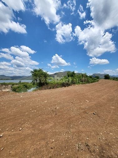 Tôi cần bán - đất view hồ Sông Lũy, Bình Thuận
