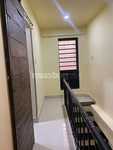 Hẻm xe hơi CMT8 Ngang 10m 2 Tầng ngay chung cư Hà Đô,khu kinh doanh 