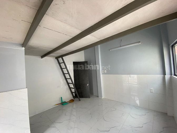 Cho thuê phòng mới xây 35m2 ngay góc 2 mặt tiền cửa sổ, P14, Gò Vấp