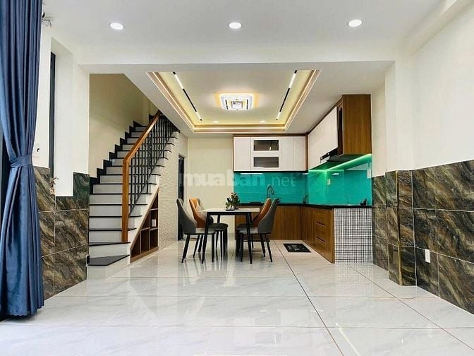 SANG TÊN NHANH CĂN!Đ.Hồng Lạc P11 Tân Bình,DT:40m2/2,250 Tỷ, SHR,HXH