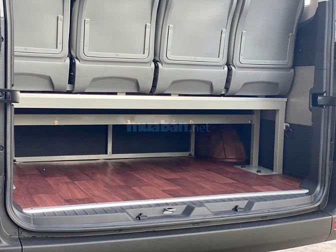 Xe Hyundai Solati new, xe đẹp lung linh, giá thân thương