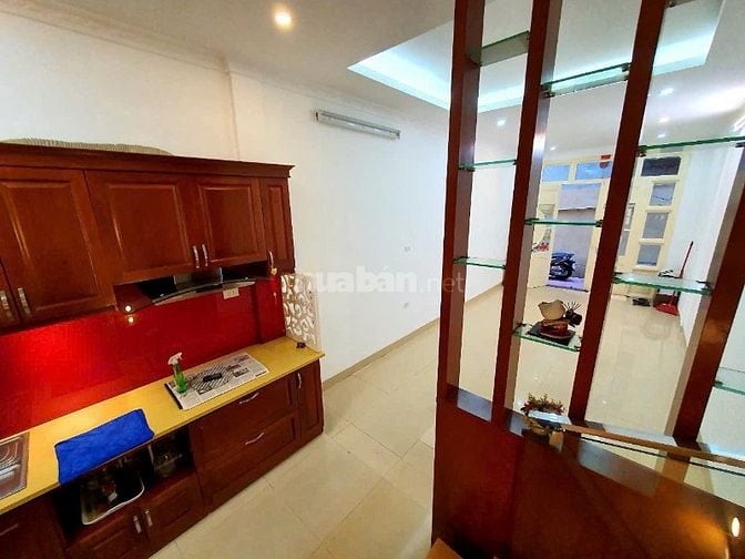 Bán nhà ngõ 34A Lý Nam Đế, 40m2x 5 tầng, cách mặt phố 3m