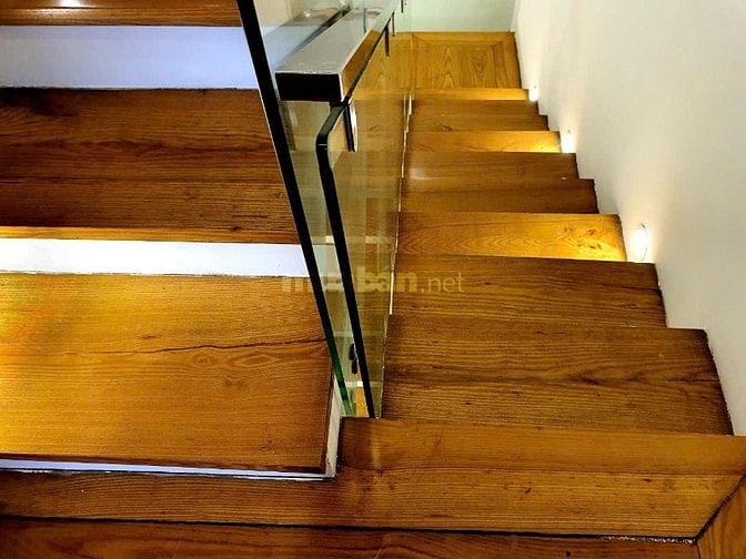 Bán nhà ngõ 34A Lý Nam Đế, 40m2x 5 tầng, cách mặt phố 3m