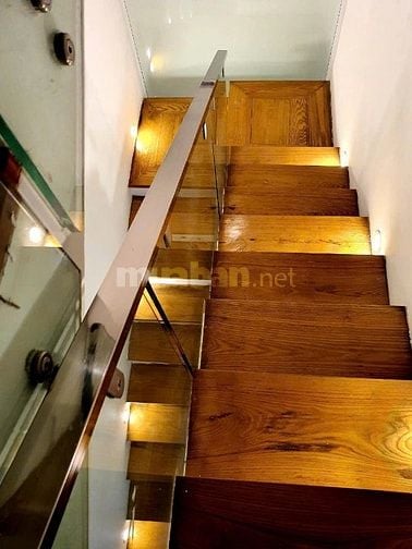 Bán nhà ngõ 34A Lý Nam Đế, 40m2x 5 tầng, cách mặt phố 3m