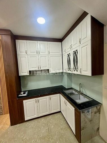 Bán nhà 5 tầng phố Vĩnh Hưng – chỉ hơn 6 tỷ - đầy đủ nội thất