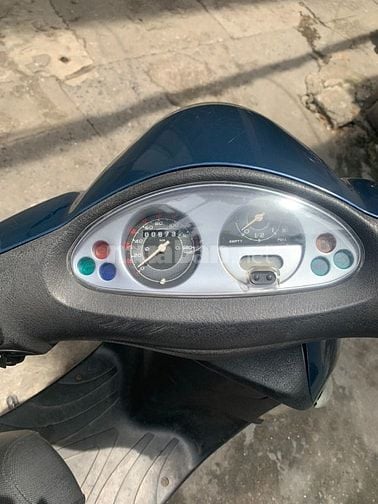 Cần bán xe Piaggio Fly 125cc màu xanh tím, biển 29D1, xe rất đẹp