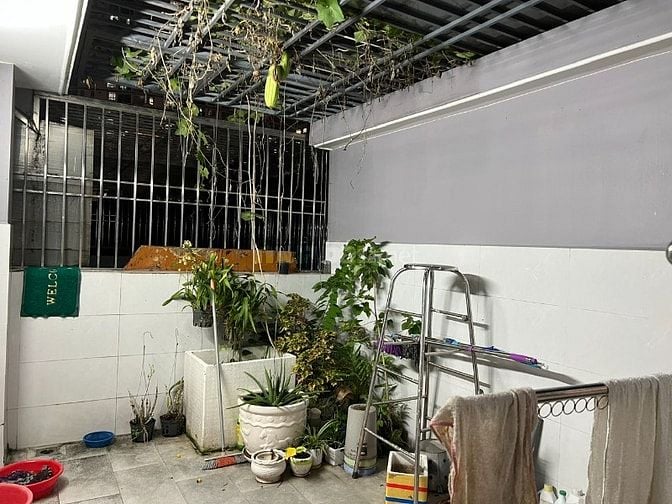 Bán nhà đẹp 7,5x20  Him Lam Kênh Tẻ có thang máy giá 35,5 tỷ 
