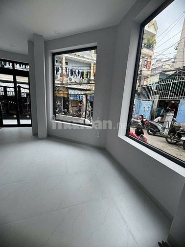 Nhà cho thuê mặt tiền đường Chu Văn An, Bình Thạnh, 6x10m, 15tr