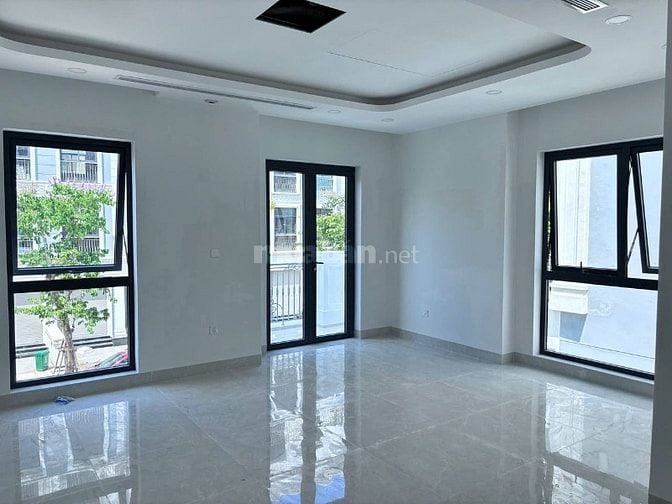 CHO THUÊ BIỆT THỰ VIP TẠI VINHOMES GRAND PARK – CHỈ 1 CĂN DUY NHẤT!