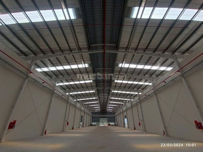 Bán kho xưởng siêu đẹp - Khu Công Nghiệp Đức Hòa, Long An, DT: 4.000m2