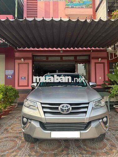 Toyota Fortuner 2019 2.4G 4x2 MT - 76000 km