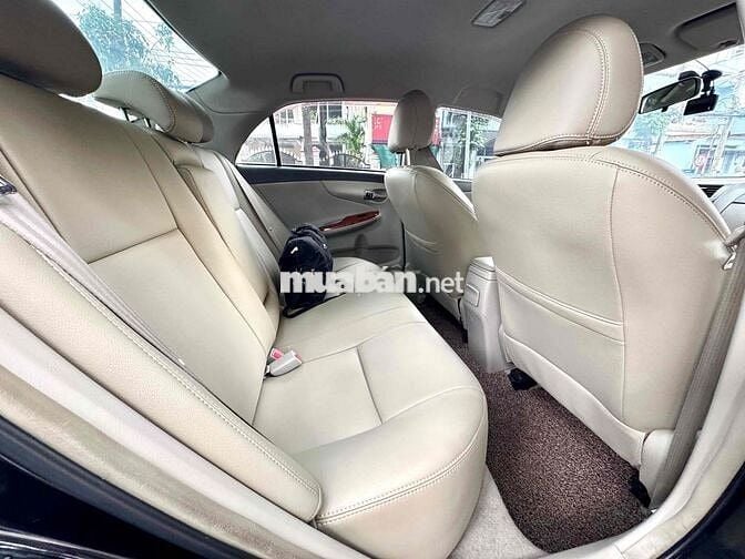 Toyota Corolla Altis 2009 2.0V - 93000 km