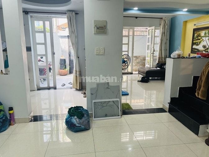Giảm 2 tỷ, Bán gấp nhà 100m 4 tầng HXH Nguyễn Văn Trỗi, Phú Nhuận