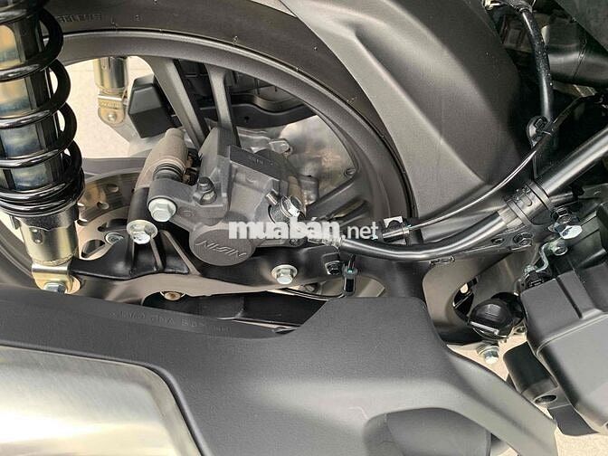 SH 150 abs mới đi 1000km