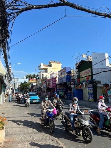 Bán nhà mặt tiền Đỗ Xuân Hợp - PLB - Q9