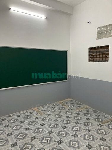 Bán nhà chính chủ lâu đời, dt 4m1 x 25. Nở hậu 5m. Giá 11ty200.