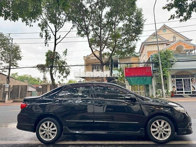 Toyota Corolla Altis 2009 2.0V - 93000 km