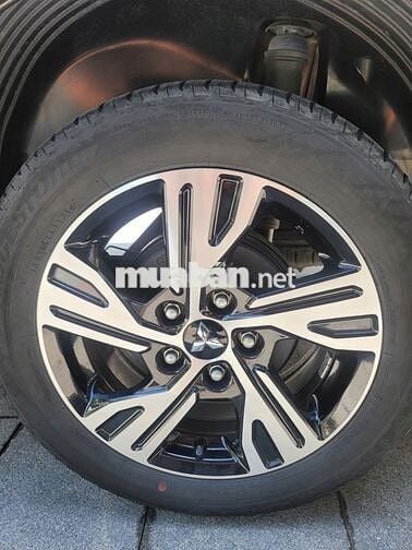 Mitsubishi Xpander 21 MT lướt chính hãng - vay 70%