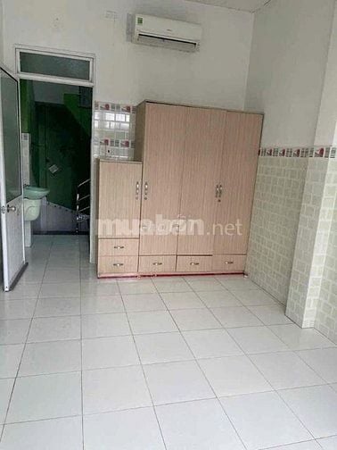 Cho thuê nhà mặt tiền Bà Hom, P.13, Q.6 giá 14tr