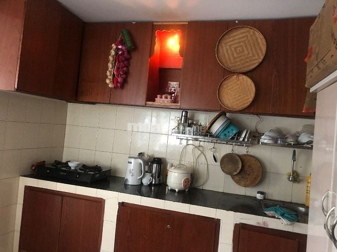 NHÀ CHO THUÊ CÁCH NGUYỄN HUÊ 1km