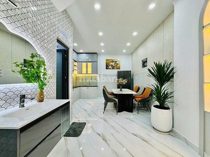 Sang Úc định cư! Bán nhà 57m2 đường Trần Não,Q2.Gần cầu Sài Gòn.Hẻm 8m