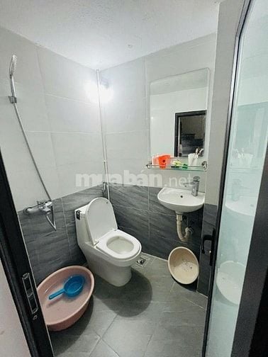 BÁN GẤP NHÀ PHỐ TRẦN THÁI TÔNG - CẦU GIẤY 45m 7.95ty Ở NGAY NGÕ BAGAC