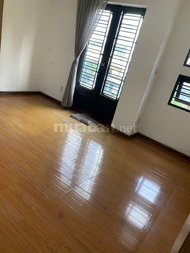 Cho thuê nhà MT 494 Cộng Hòa, Tân Bình - DT: 4.6 x 15 - 4 Tầng - 35 Tr