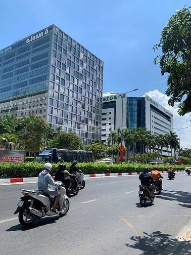 Cho thuê nhà MT 494 Cộng Hòa, Tân Bình - DT: 4.6 x 15 - 4 Tầng - 35 Tr
