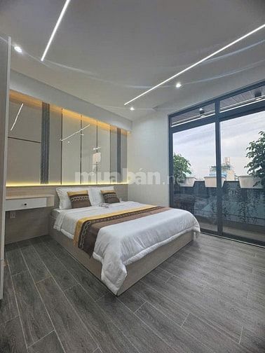 Nhà ngay ngã tư ga, Hà Huy Giáp, qua Gò Vấp 2 phút