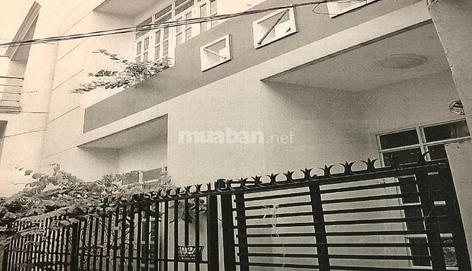 Cho thuê nhà đẹp rộng 140m vuông, thuận tiện giao thông!